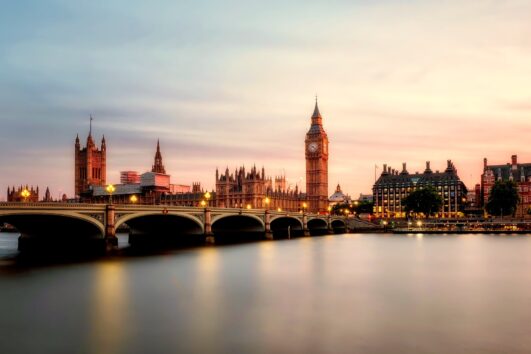 LONDON HIT ZA MALE I VELIKE - STOPAMA "MALOG ČAROBNJAKA" 2026.